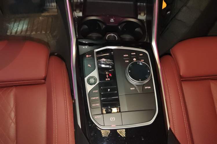 Used BMW i3 2024 eDrive 35 L
