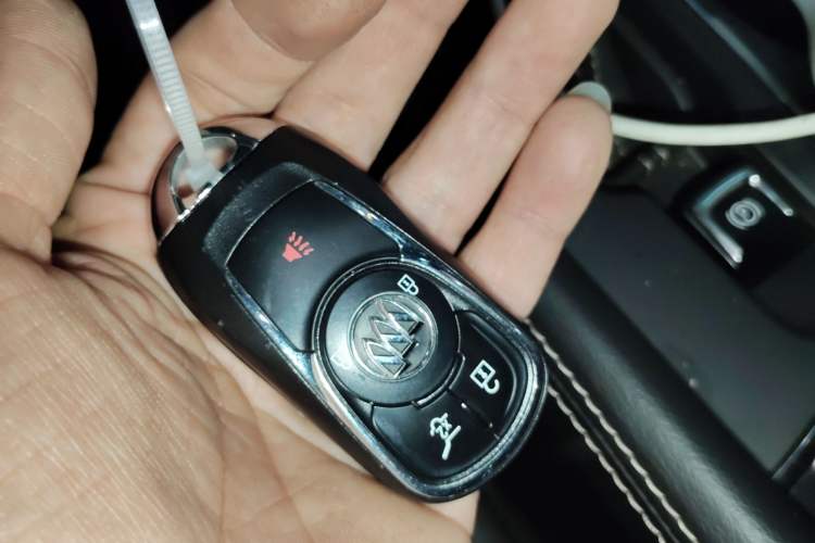 Used Buick Envision 2016 28T Four-Wheel Drive Elite Version Vehicle Key