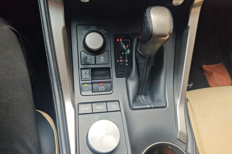 Used Lexus NX 2015 200T All-Wheel-Drive Fēngshàng Edition