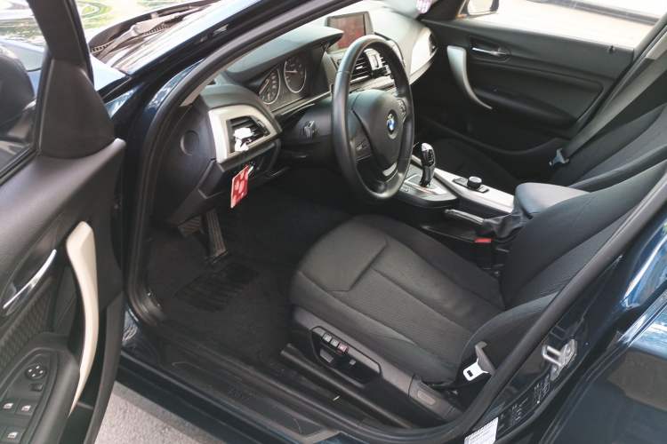 Used BMW 1 Series 2013 Facelifted 118i Leading Edition