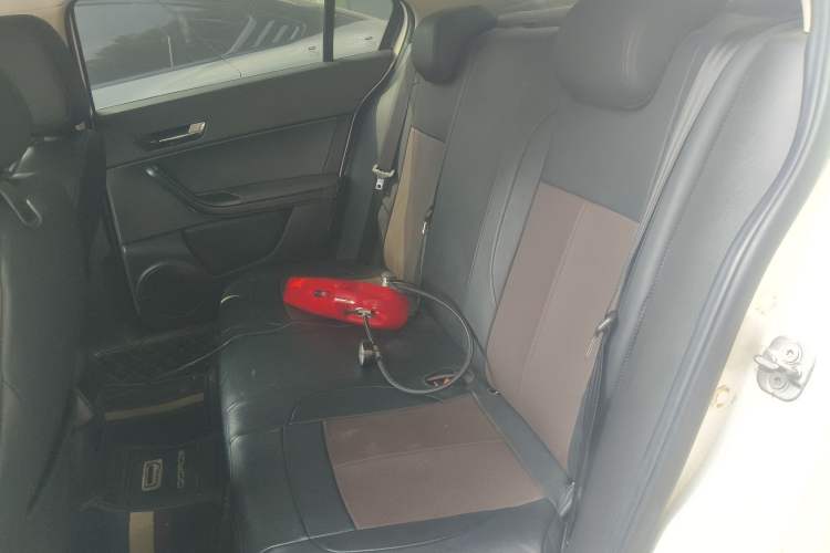 Used Qoros 3 2016 Sedan 1.6L Automatic ZhiXiang Model