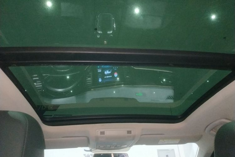 Used Volkswagen T-ROC 2018 280TSI DSG Two-Wheel-Drive Comfort Version China V Standard