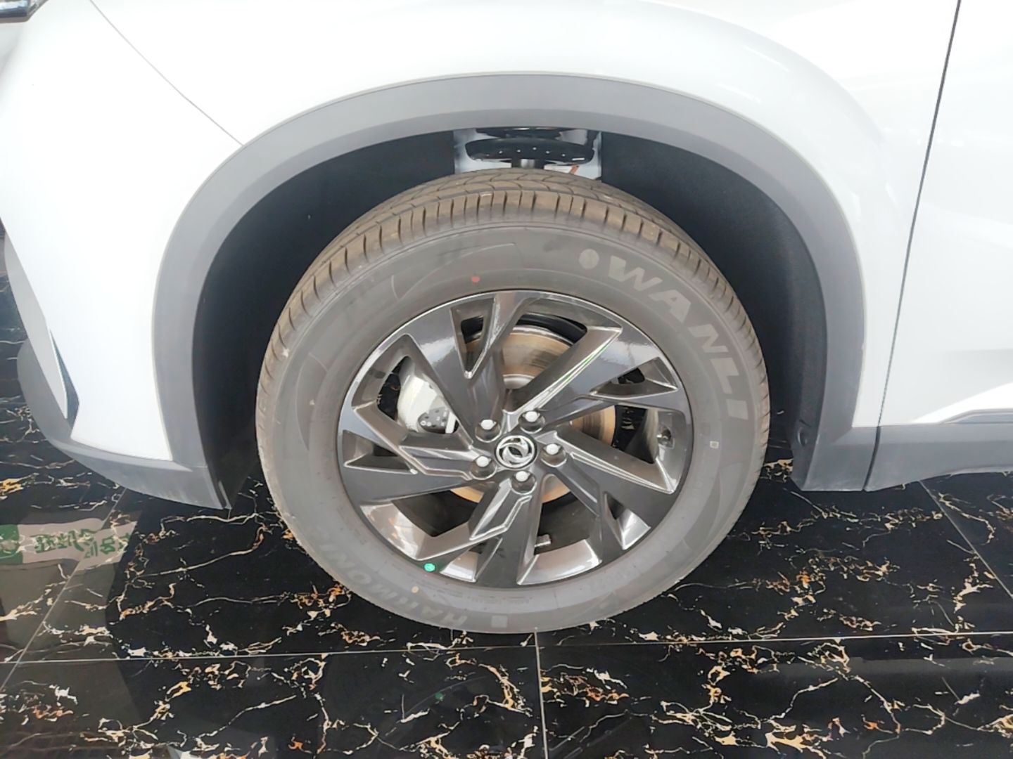 Dongfeng Aeolus SKY EV01 2025 530 km AIR Elite Edition — снимка 10