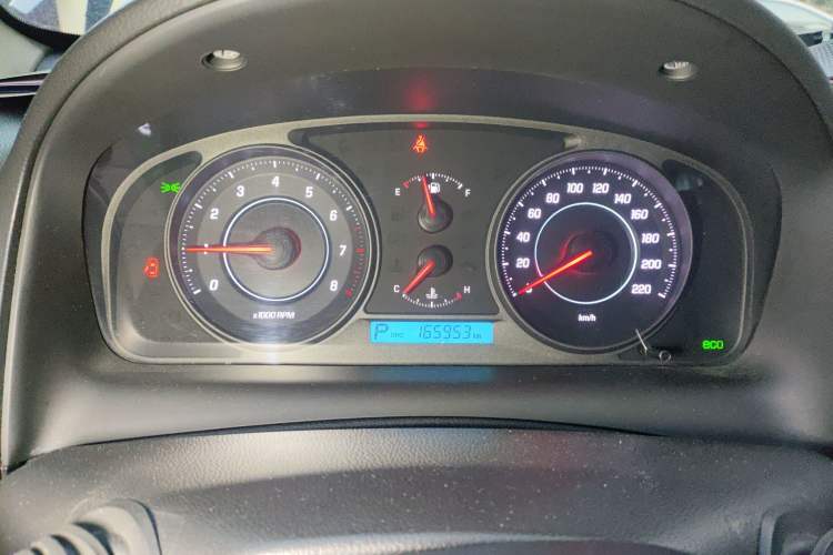 Used Chevrolet Captiva 2014 2.4L 4x4 Flagship Edition 7 Seats
