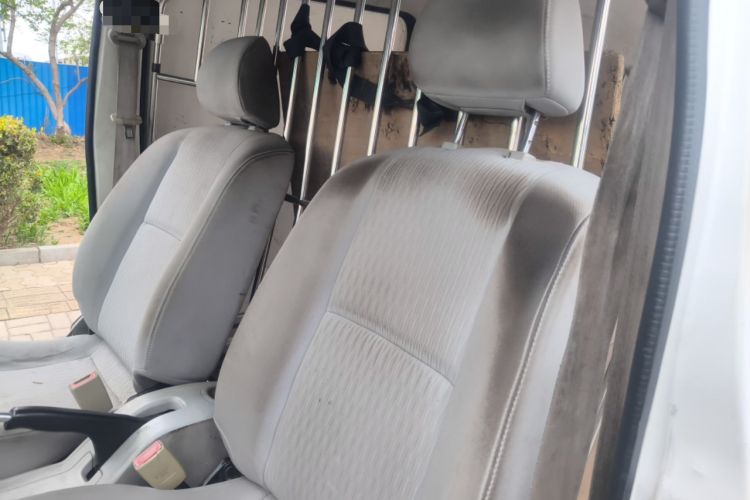 Used Jinbei New Hiace X30L 2016 1.5L Wealth Edition Van DLCG14