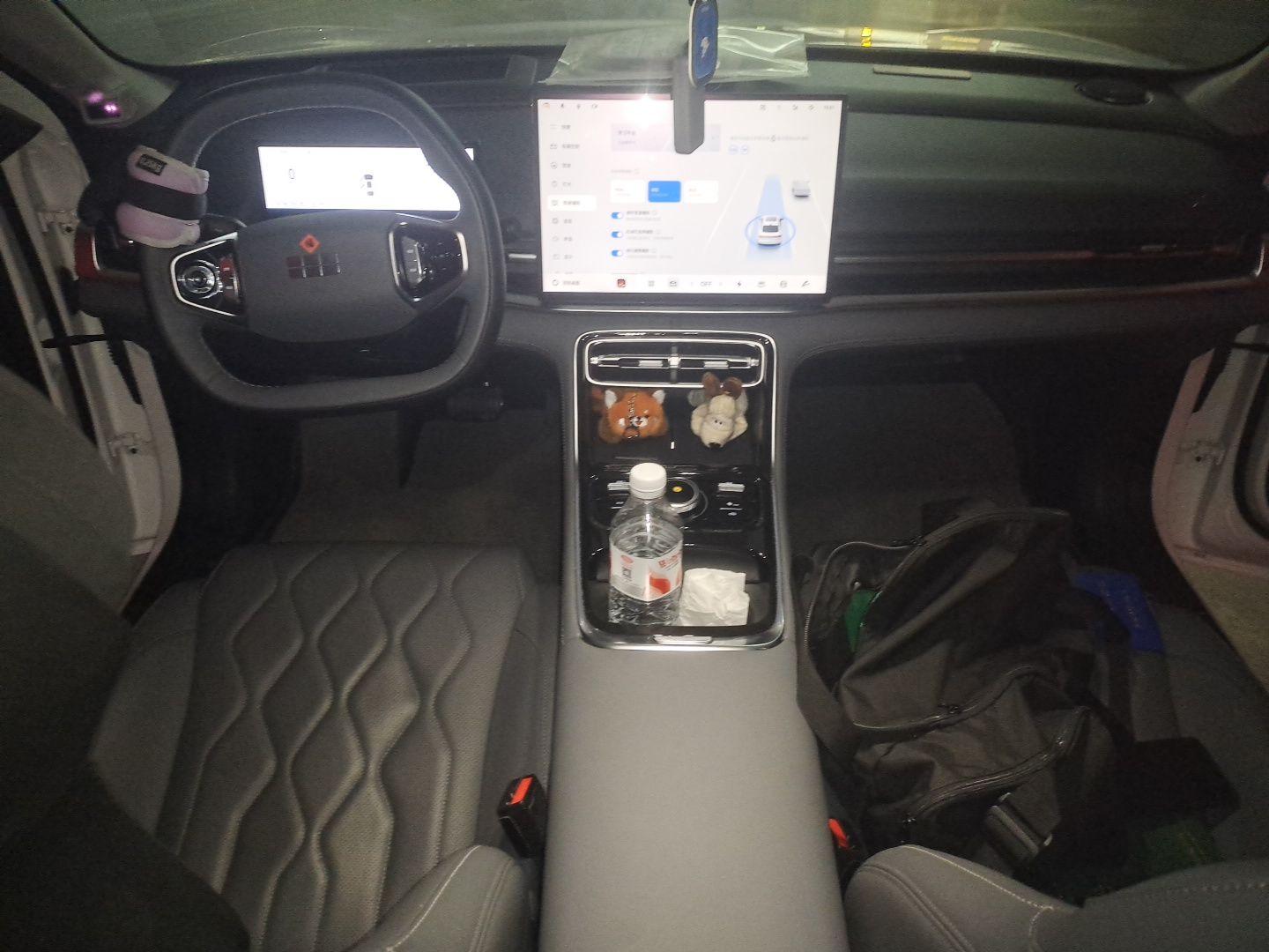 Geely Galaxy A7 2025 Model EM-i 150km Exploration+ Edition — снимка 18