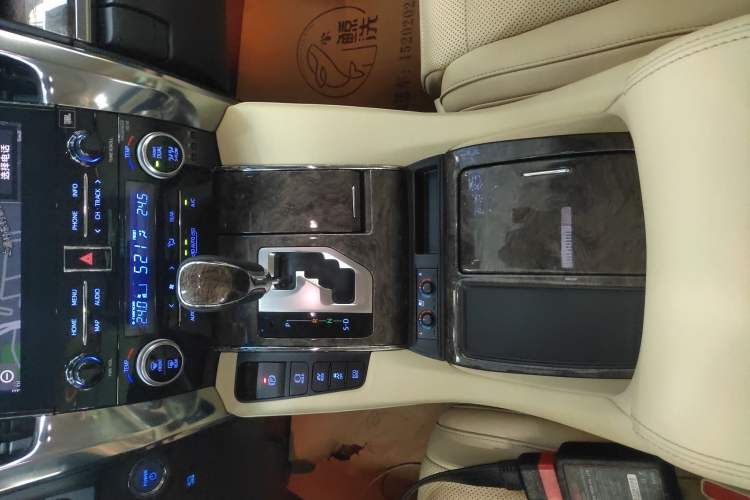 Used Toyota Alphard 2021 Dual-Engine 2.5L Prestige Edition