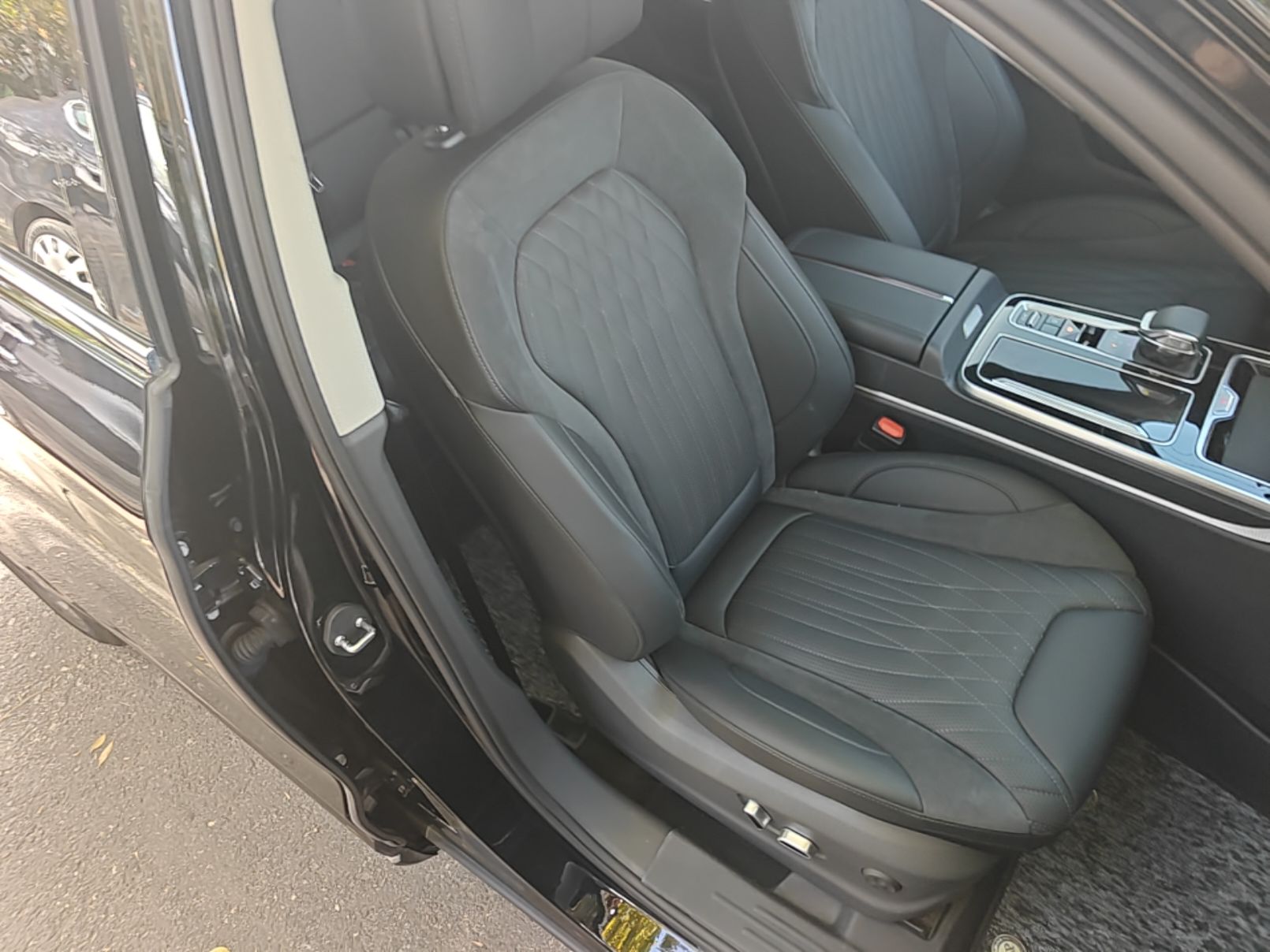 Hongqi HS5 2023 2.0T Qixiang Pro Edition — снимка 19