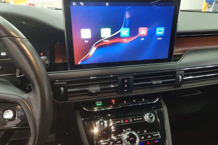 Used Lincoln Corsair 2021 2.0T Two-Wheel-Drive Luxury Edition
