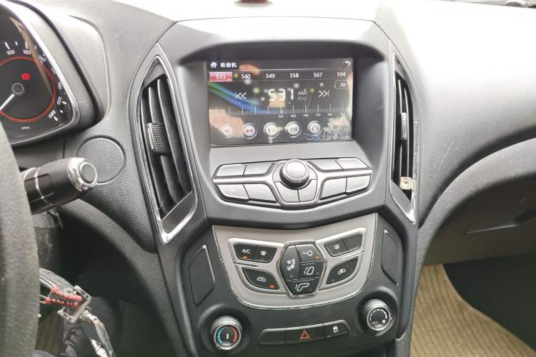 Used Chery Arrizo 5 2016 1.5L Manual Lingchao Edition Audio And AC Panel