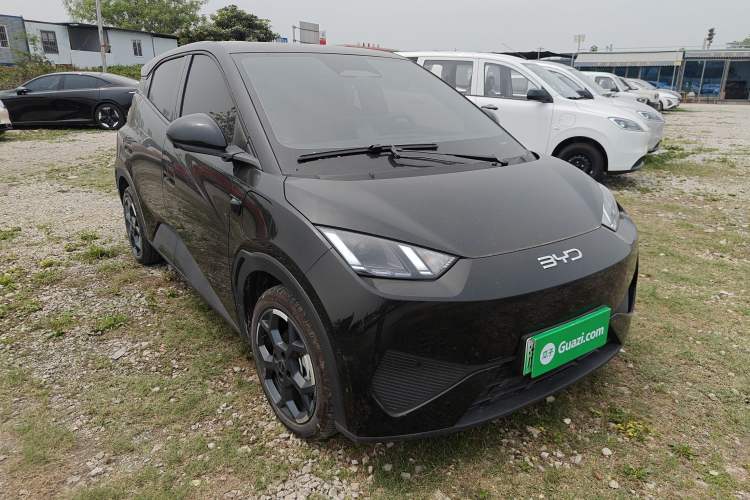 Used BYD Seagull 2025 Smart Drive Version 305 km Freedom Edition Front Right 45 Deg