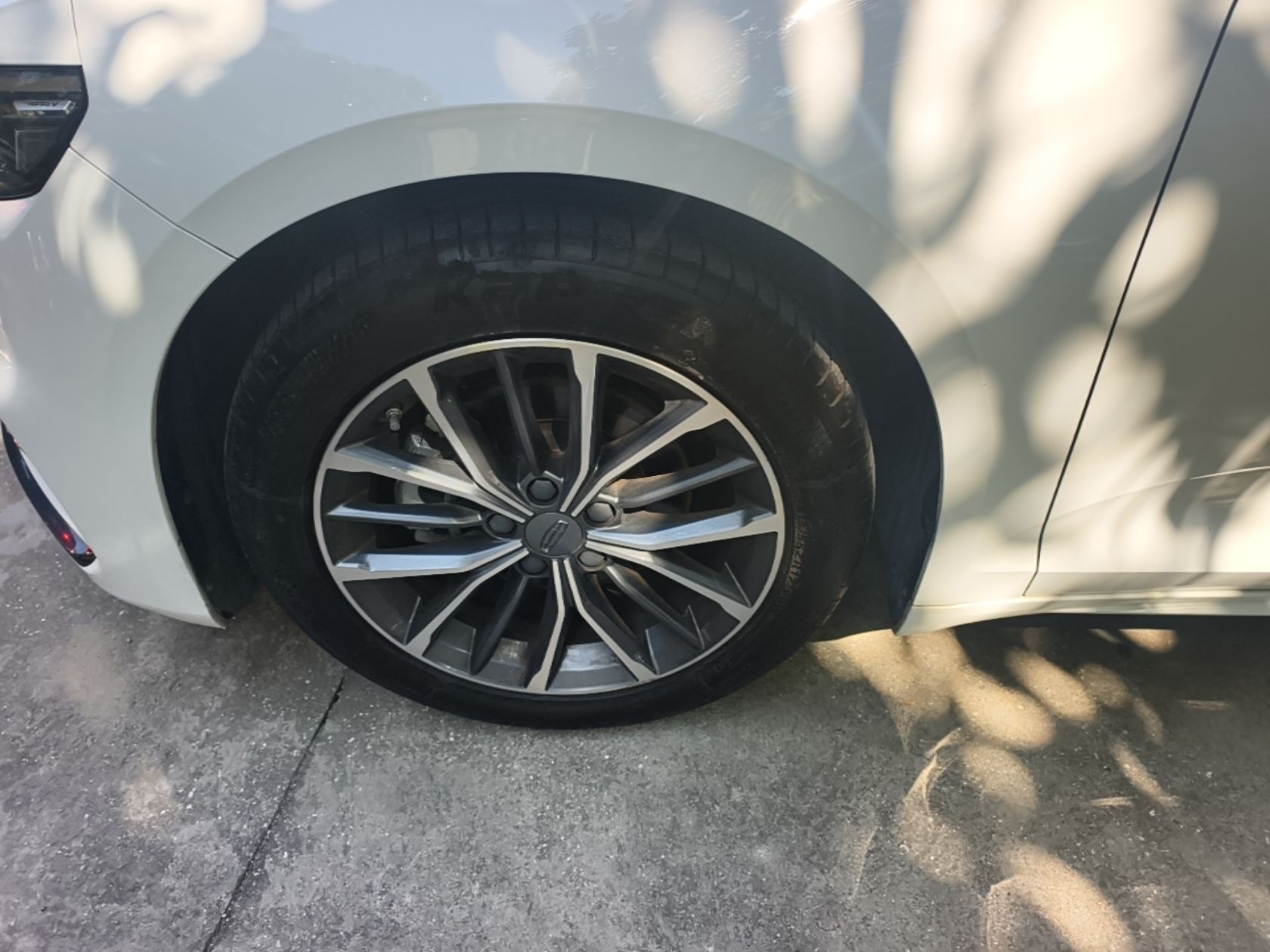 Geely Auto Preface 2023 1.5TD Fuyao Version — снимка 10