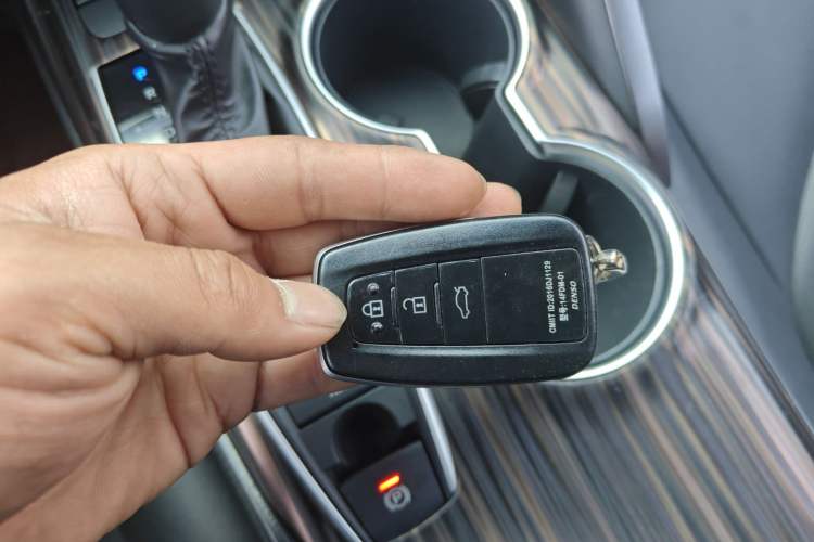 Used Toyota Camry 2019 Revised Version 2.5G Luxury Edition
