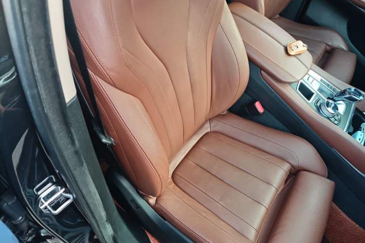 Used BMW X6 2015 xDrive28i