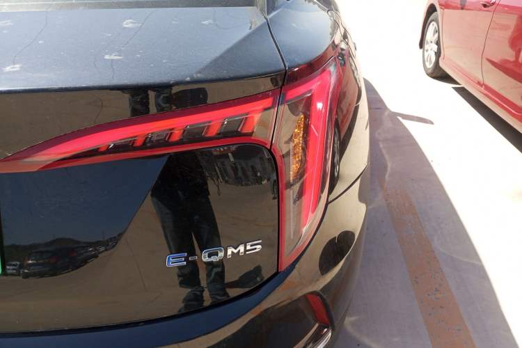 Used Hongqi E-QM5 2023 Revised Version Basic Travel Edition
