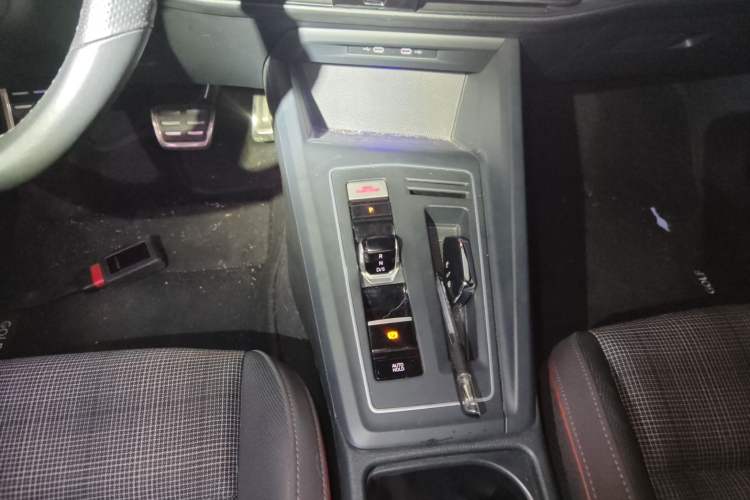 Used Volkswagen Golf GTI 2021 380TSI DSG GTI
