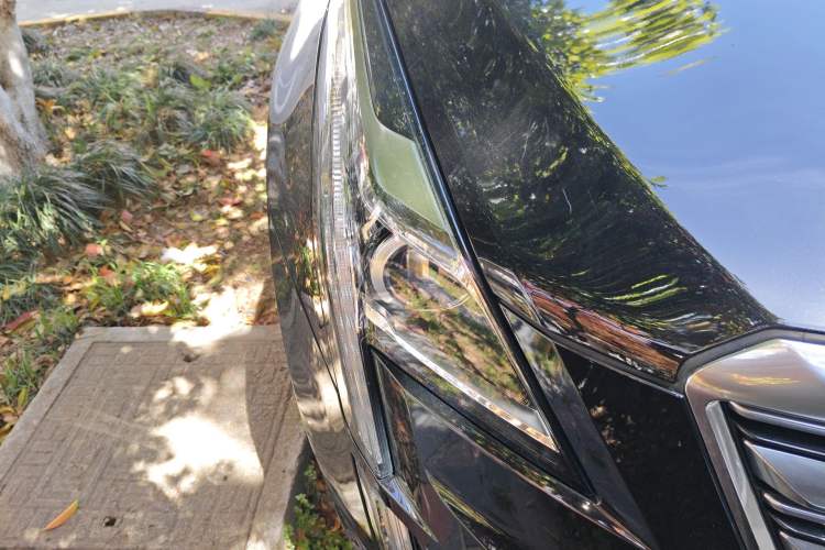 Used Cadillac XT5 2018 25T Luxury Model
