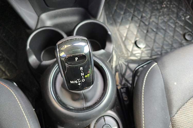 Used MINI 2018 1.5T ONE Gear Lever