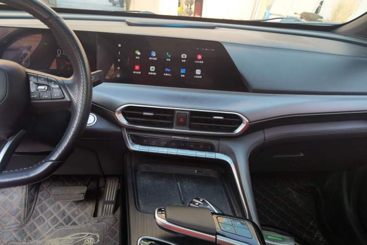 Used CHANGAN UNI-T 2020 1.5T Prestige Version Audio And AC Panel