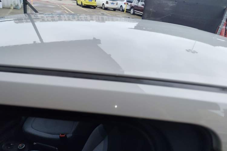 Used Wuling Hongguang MINIEV 2022 Macaron Premium Model – Lithium Iron Phosphate
