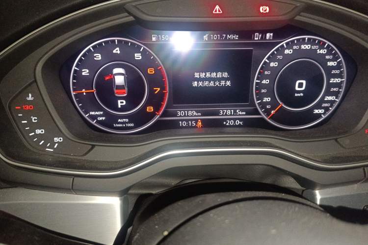 Used Audi A4L 2018 30th Anniversary Edition 40 TFSI Fashion Model
