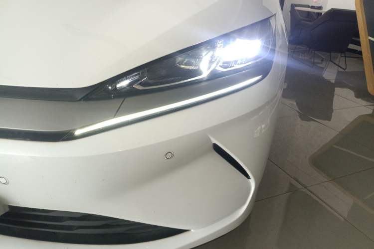 Used BYD Qin L 2025 EV 470KM Leading Edition
