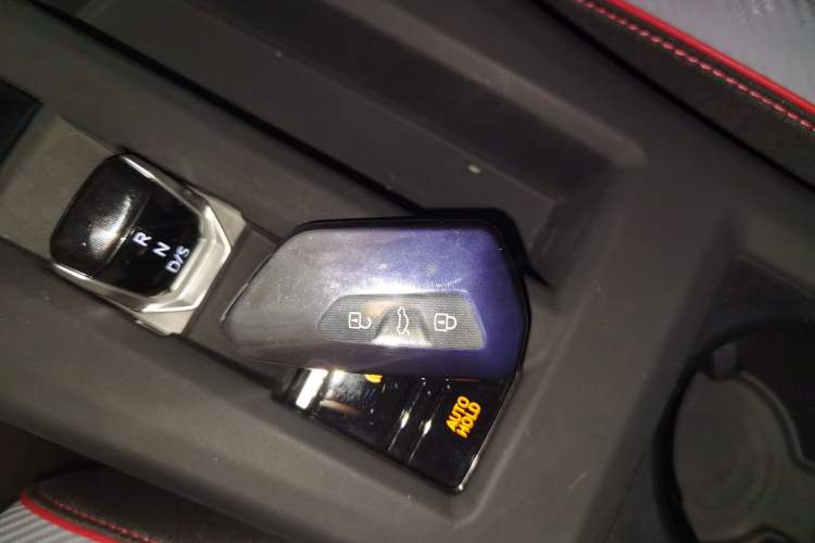 Used Volkswagen Lamando 2024 Lavida L 280TSI DSG Cool & Spicy Edition