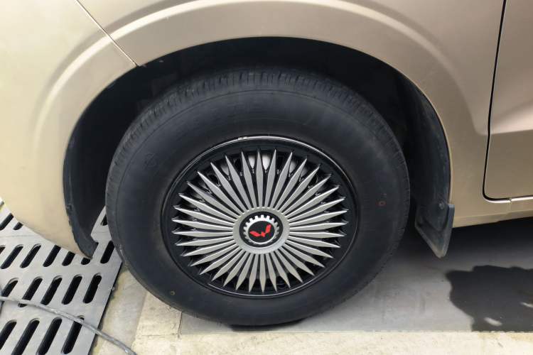 Used Wuling Hongguang V 2019 1.5L Base Version L2B