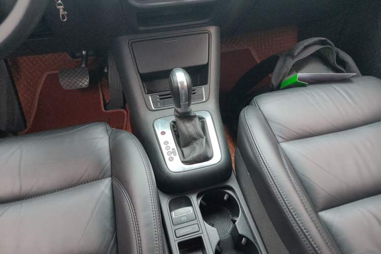 Used Volkswagen Tiguan L 2013 1.8 TSI Automatic Two-Wheel Drive Comfort Edition
