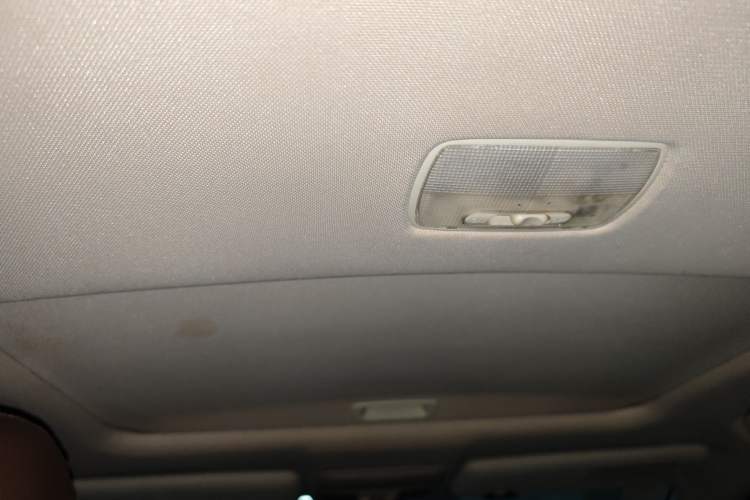 Used Honda CR-V 2015 2.4L two-wheel drive luxury version
