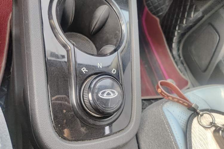 Used Chery Little Ant 2023 Updated Version 251 km Love Edition Lithium Iron Phosphate Gear Lever