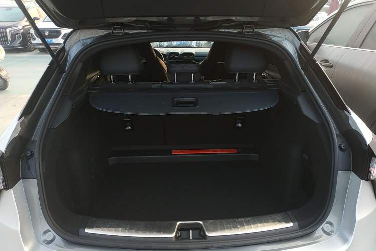 Used Lynk & Co 02 Hatchback 2022 2.0TD Pro
