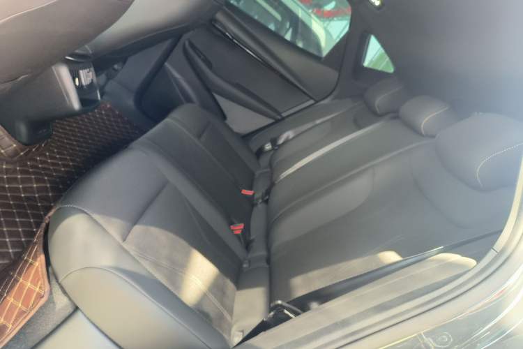 Used Volkswagen ID.UNYX 2024 Pro Long-Range Version