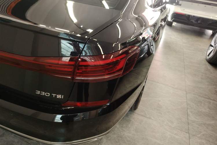 Used Volkswagen Passat 2023 Revised 330TSI Elite Edition Right Rear Taillight