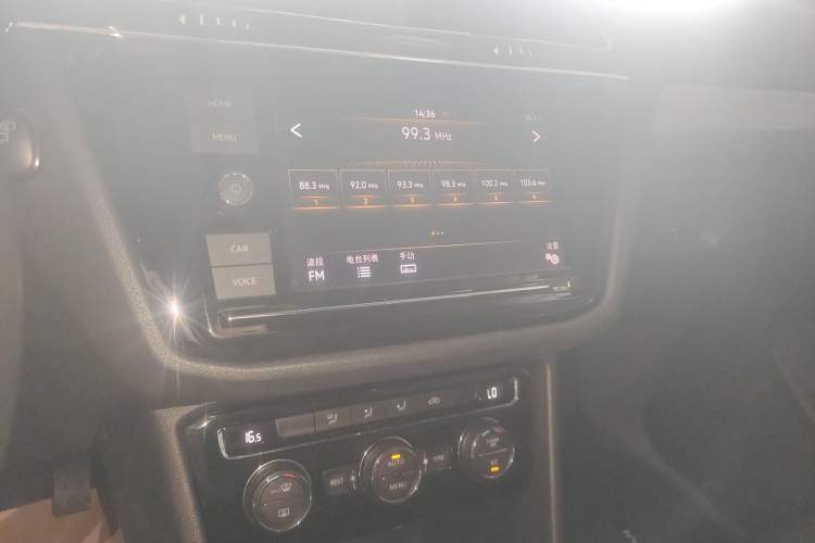 Used Volkswagen Tiguan L 2019 330TSI Automatic Two-Wheel Drive Panoramic Comfort Edition China VI Standard Audio And AC Panel