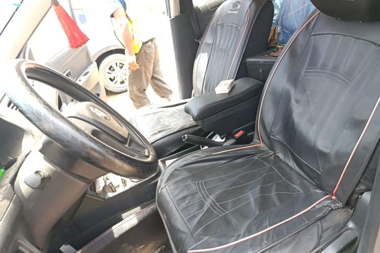 Used Dongfeng Fengon 330 2014 1.5L Manual Utility Version DK15
