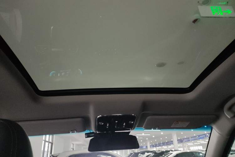 Used JETOUR X70 2023 1.5T DCT Beyond PRO Edition 7 Seats
