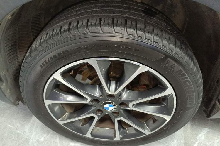 Used BMW X5 2014 xDrive35i Luxury Edition
