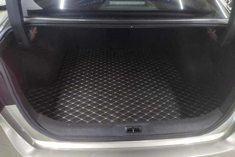 Used Nissan Teana 2022 2.0L XL-Upr Enjoyment Edition Trunk