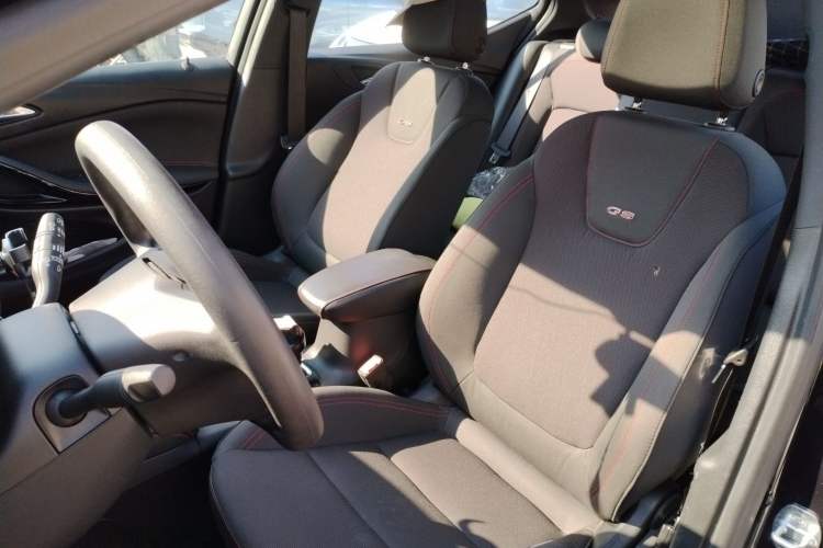 Used Buick Verano 2016 Two-Door GS 20T Dual-Clutch Haoting Sporty Model