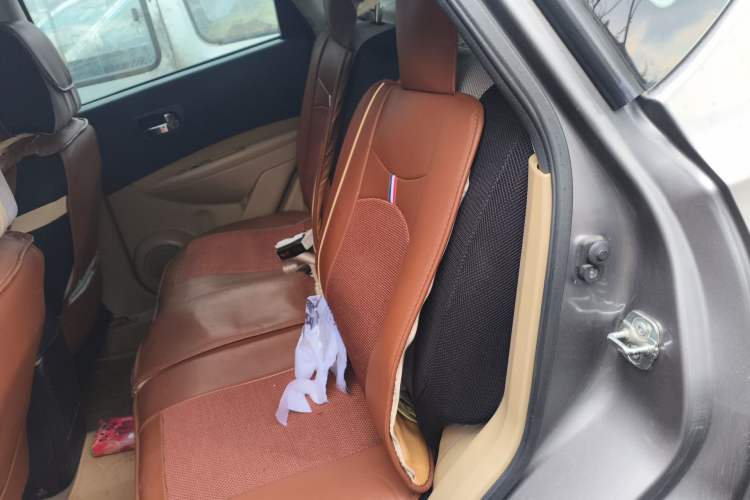 Used Nissan Qashqai 2011 2.0 XL Fire 6MT 2WD
