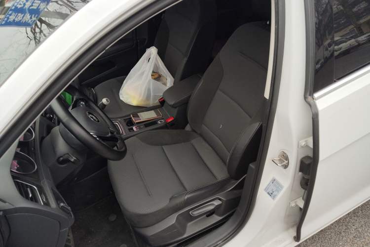 Used Volkswagen Golf 2018 1.6L Automatic Comfort Model