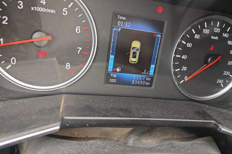 Used Zotye T600 Coupe 2017 1.5T Manual Luxury Model Odometer Close Up