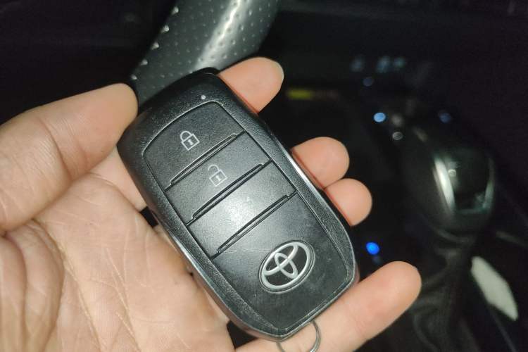 Used Toyota Camry 2024 2.0G Prestige Edition
