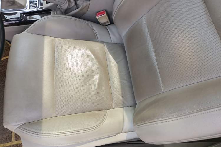 Used Citroen C5 2013 2.0L Automatic Luxury Model Left Front Seat