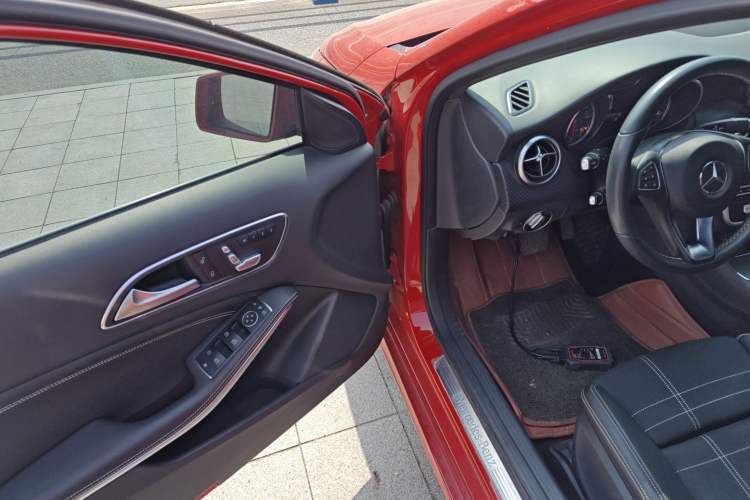 Used Mercedes-Benz A-Class (Import) 2017 A 200 Fashion Model