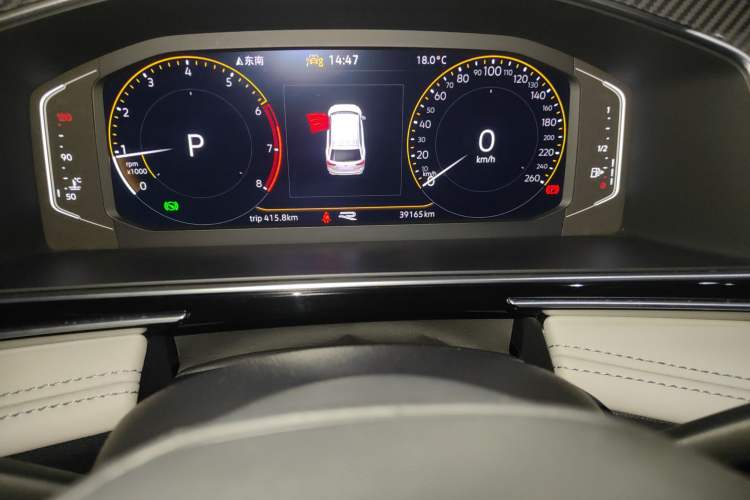 Used Volkswagen Tiguan L 2023 Restyled 330TSI Automatic Two-Wheel Drive R-Line Flagship Edition Odometer Close Up