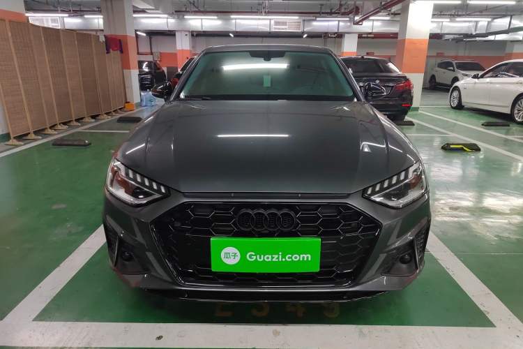 Used Audi A4L 2022 40 TFSI Luxury Dynamic Model
