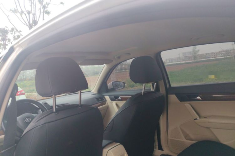 Used Volkswagen Lavida 2013 1.4TSI DSG Comfort Edition Headliner