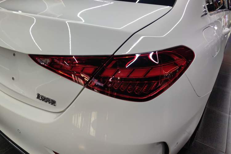 Used Mercedes-Benz C-Class 2025 Facelift C 260 L Sport Edition Right Rear Taillight